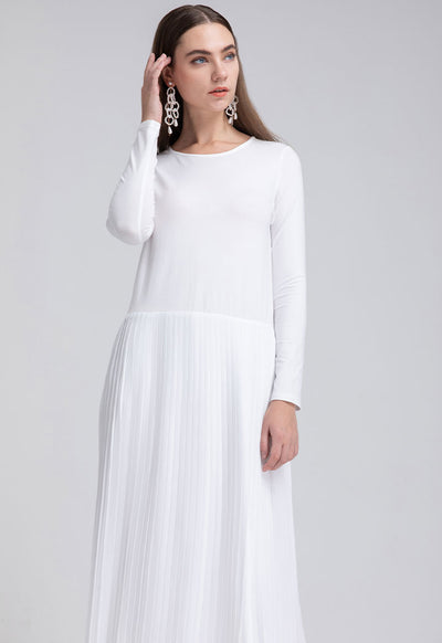 Even Pleated Long Dress