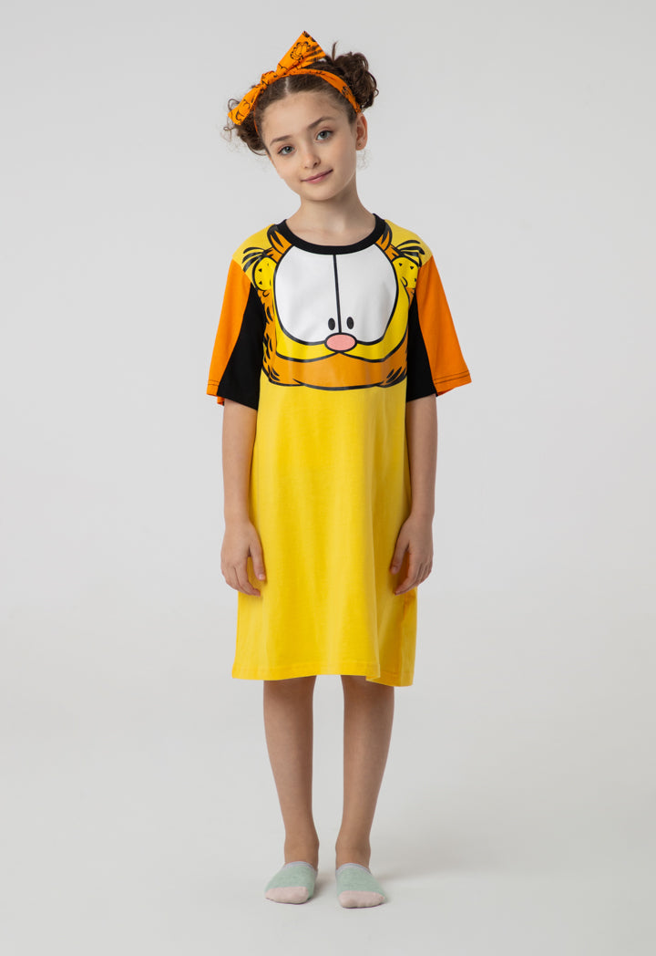 Garfield Printed T-Shirt Dress And Shorts Set