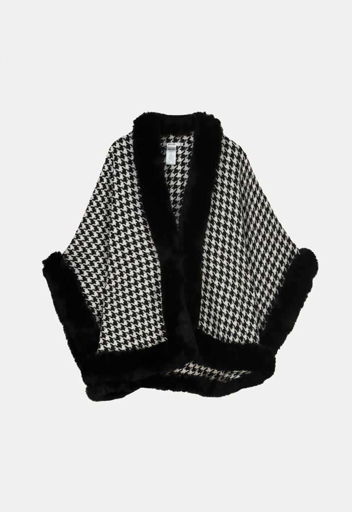 Houndstooth Fur Edges Winter Poncho