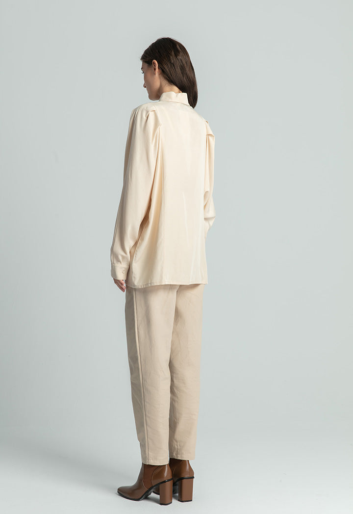 Pleated Balloon Sleeve Single Tone Shirt