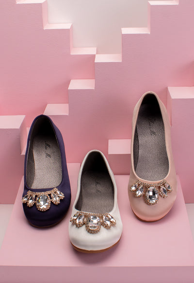 Rhinestone Embellished Flat Shoes