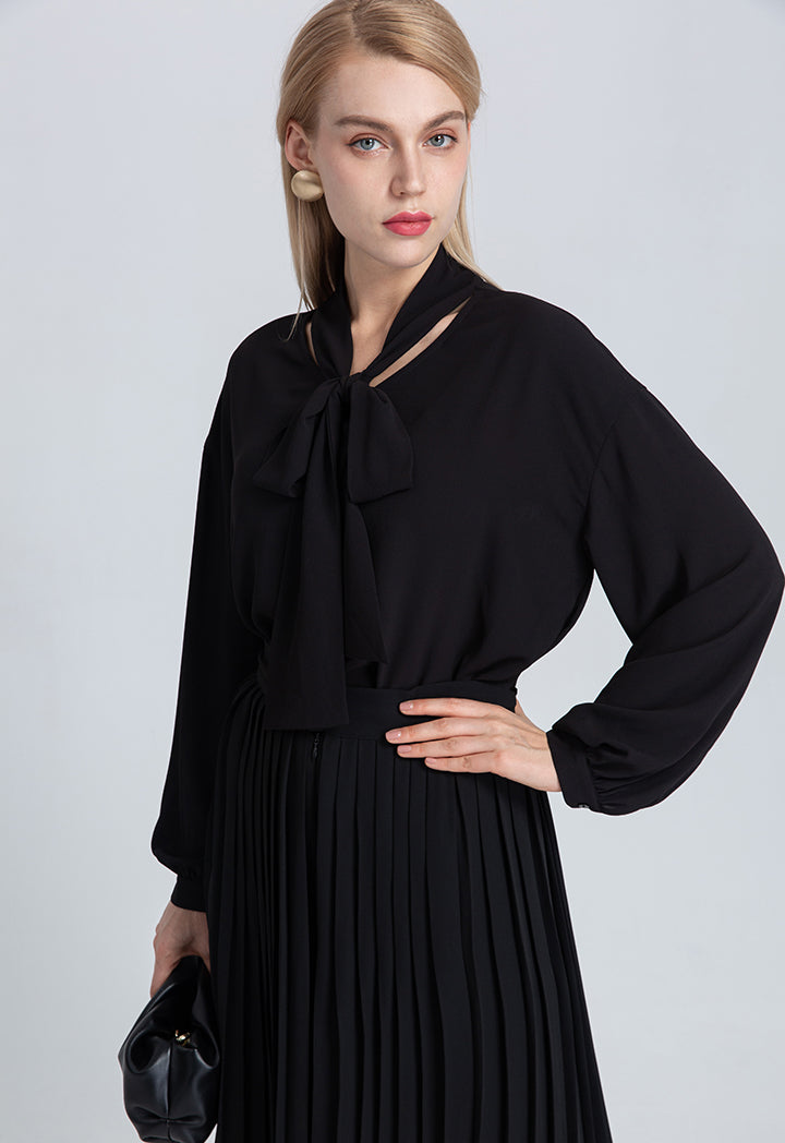 Crepe Blouse With Bow