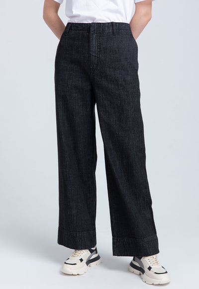 Wide Hem Straight Cut Trouser